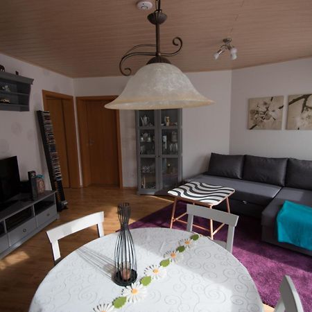 Ferienwohnung Helbig Allendorf an der Lumda Buitenkant foto