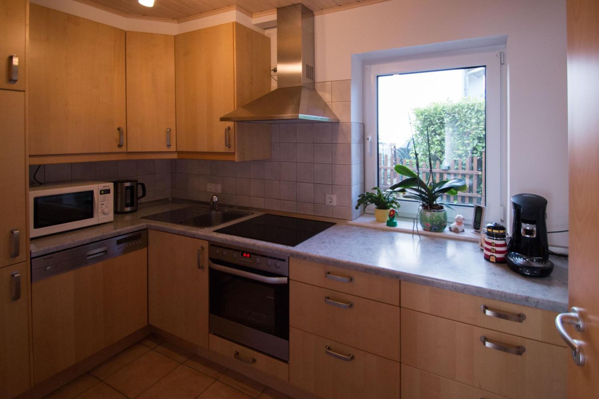 Ferienwohnung Helbig Allendorf an der Lumda Buitenkant foto